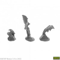 Giant Bats (3) 07058