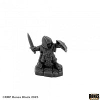 Reaper Miniatures Halfling Fighter 44232