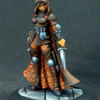 Reaper Miniatures Tara the Silent Human Rogue 44240