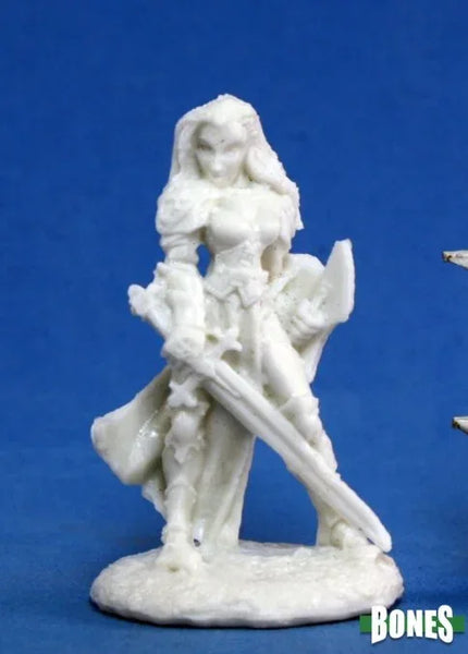 Finari, Female Paladin 77077