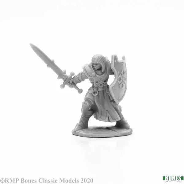 Ava Justinia, Female Templar 77667