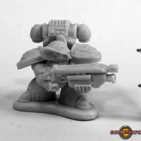 Space Mousling Looking Left 80082