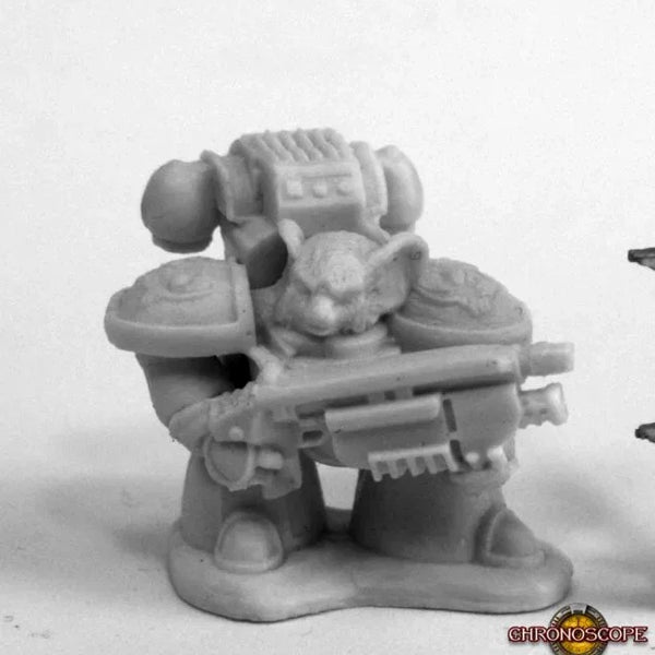 Space Mousling Looking Right 80083