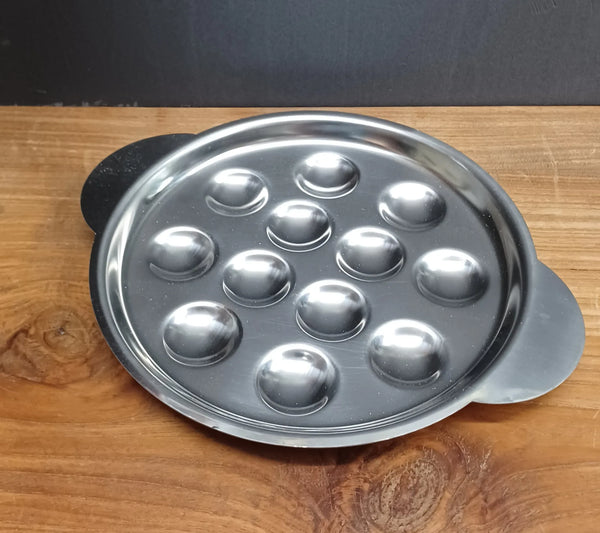 Metallfarbpalette mit 12 Farbbehältern